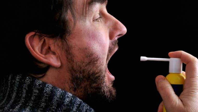 covid nouveau variant voix change