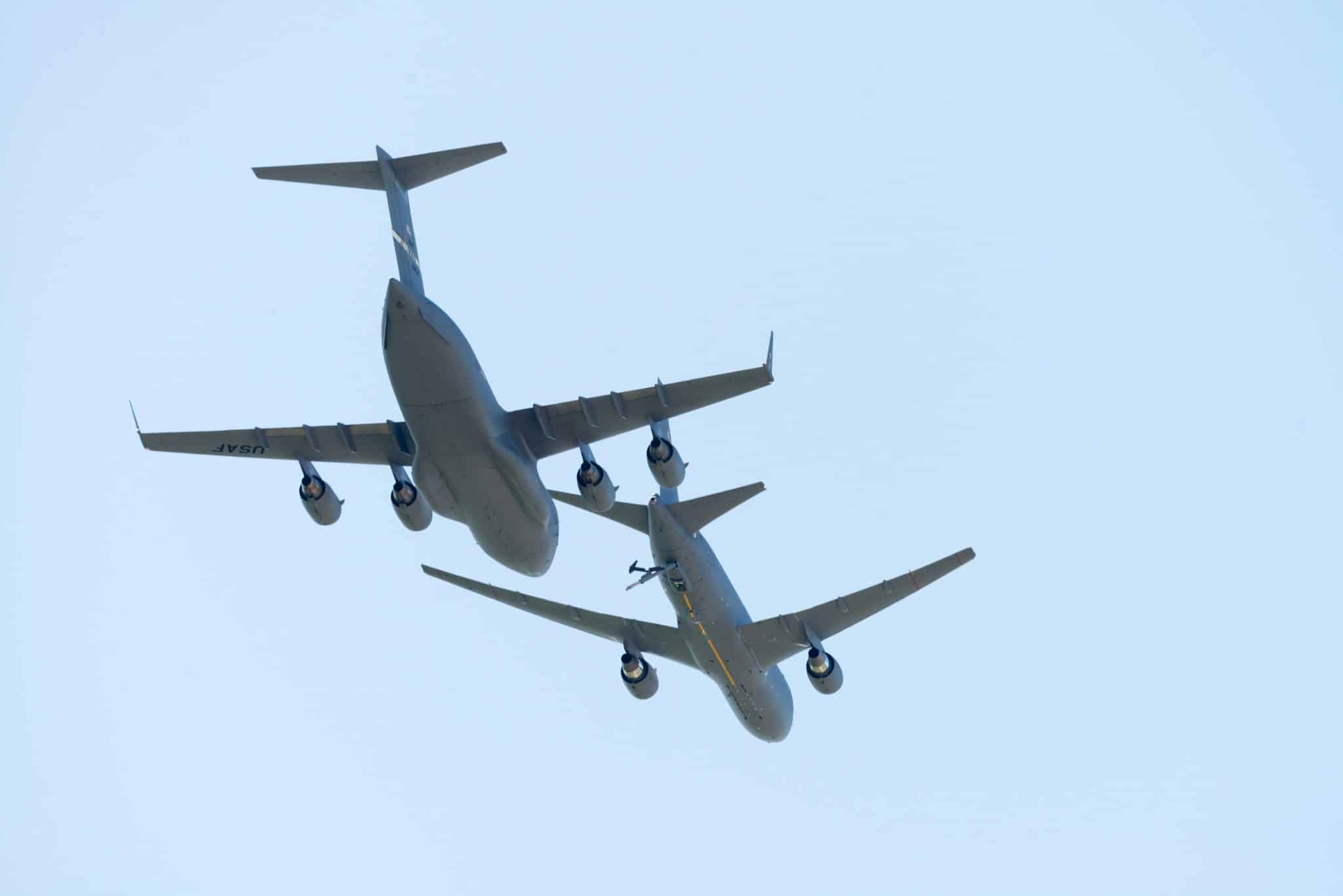 Deux avions manquent la collision de peu