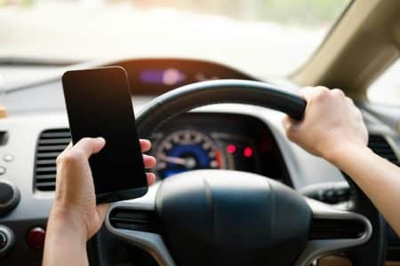 Téléphone au volant : durcissement des sanctions