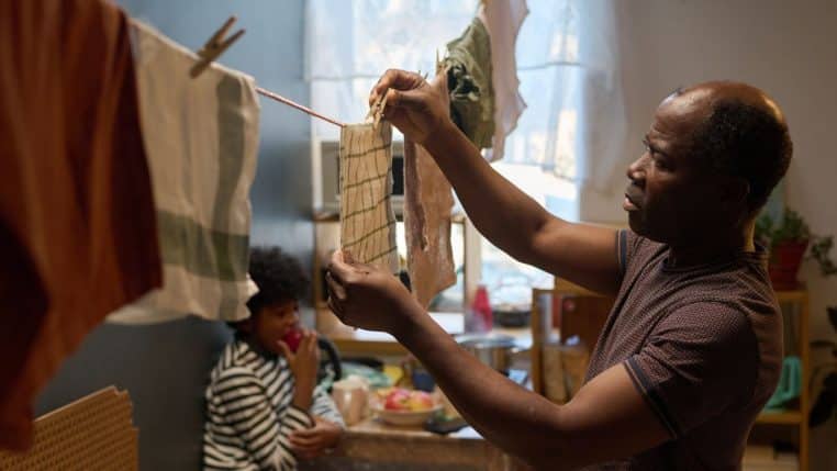 etendre linge @canva