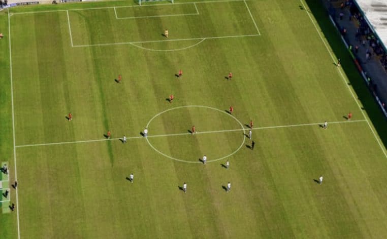 football enceinte bébé