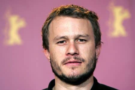 heath-ledger-fille-portrait-crache.jpg