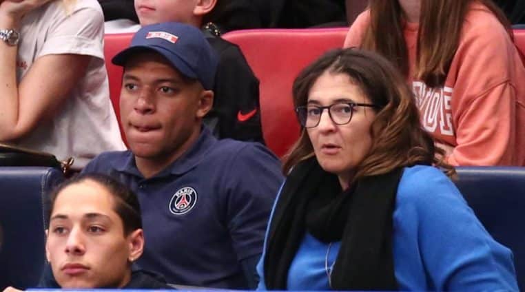 kylian mbappé confidences mere couple