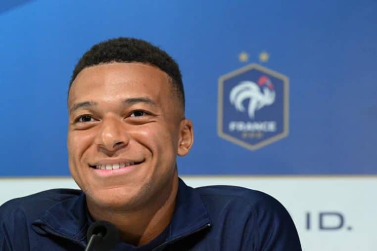 kylian mbappé confidences mere couple
