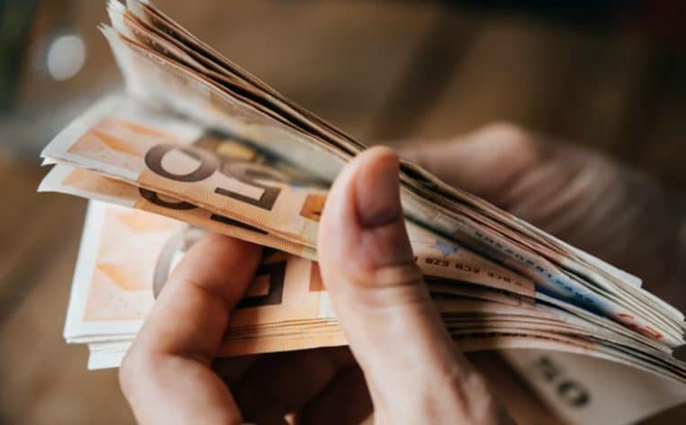 logement argent locataire