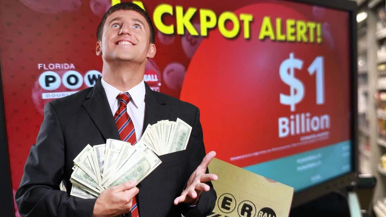 loto usa @wilfredo lee @canva