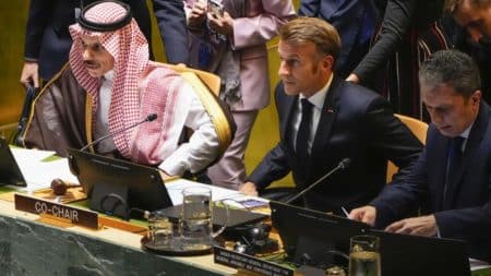 macron palestine @ Yuki Iwamura
