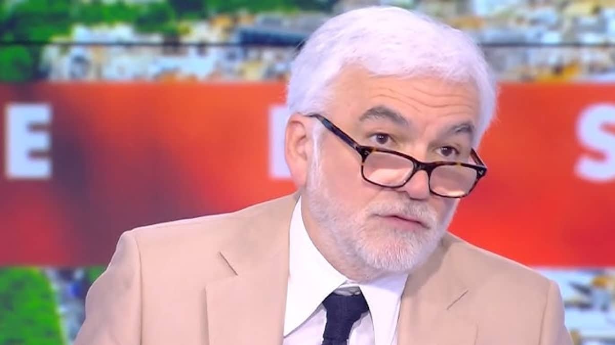 pascal praud demande licenciement france inter - copie