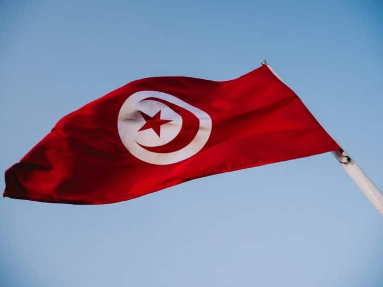 Attaque au couteau : La Tunisie s'en mêle