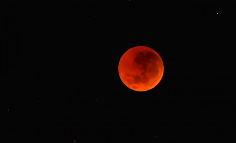 red moon