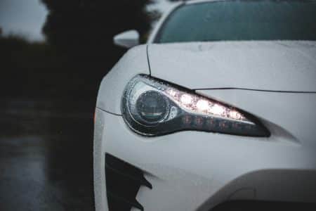 Phares voiture