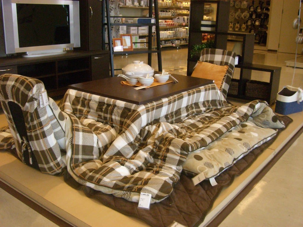kotatsu