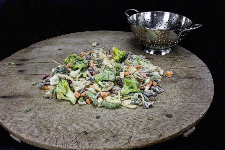 vegetables, vegan, bio, diet, vitamins, balast substances, ice cream, frozen, frozen food, stainless steel, screen diet, raw, fresh, vegetarian, broccoli, carrots, cauliflower, cook, frozen food, frozen food, frozen food, frozen food, frozen food, broccoli, cauliflower, cauliflower, cauliflower