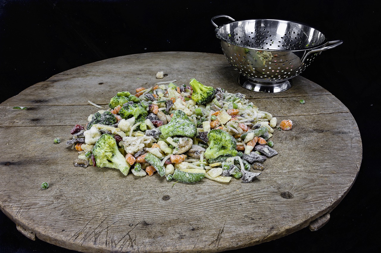 vegetables, vegan, bio, diet, vitamins, balast substances, ice cream, frozen, frozen food, stainless steel, screen diet, raw, fresh, vegetarian, broccoli, carrots, cauliflower, cook, frozen food, frozen food, frozen food, frozen food, frozen food, broccoli, cauliflower, cauliflower, cauliflower