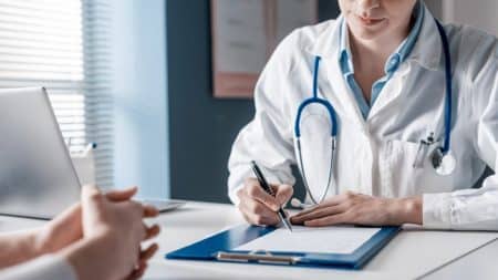 Cancer Consultation Medecin