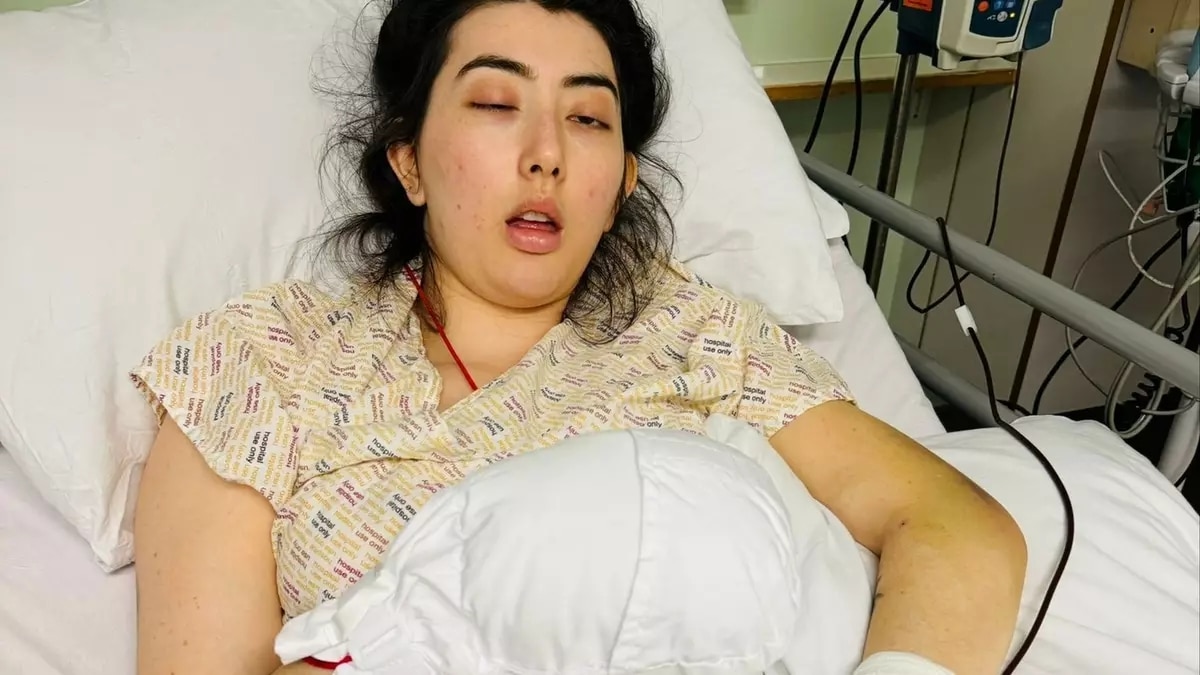 Femme Avc Accent Thailandais