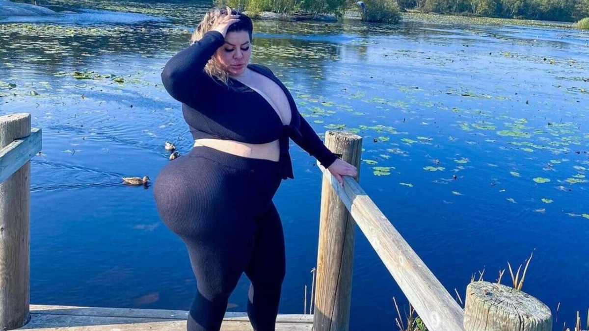 Femme Chirurgie Grosses Fesses