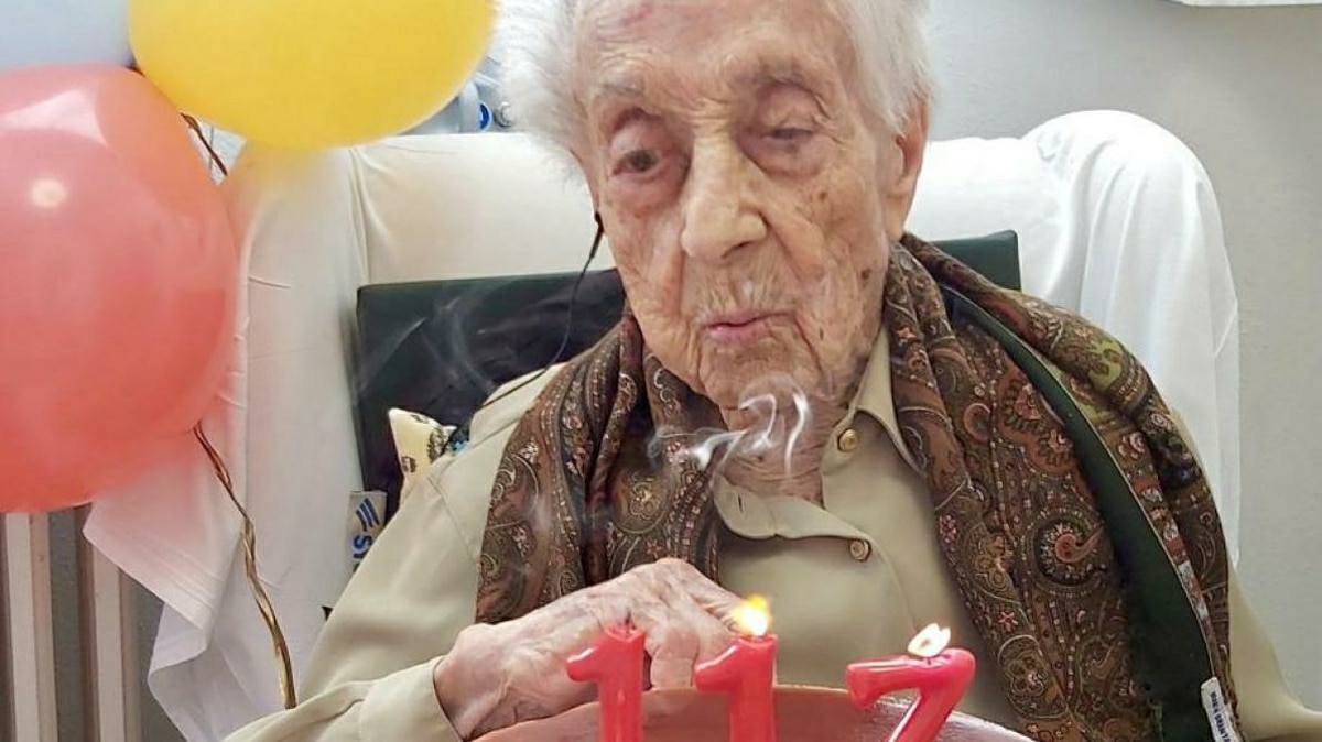 Femme Doyenne Secrets