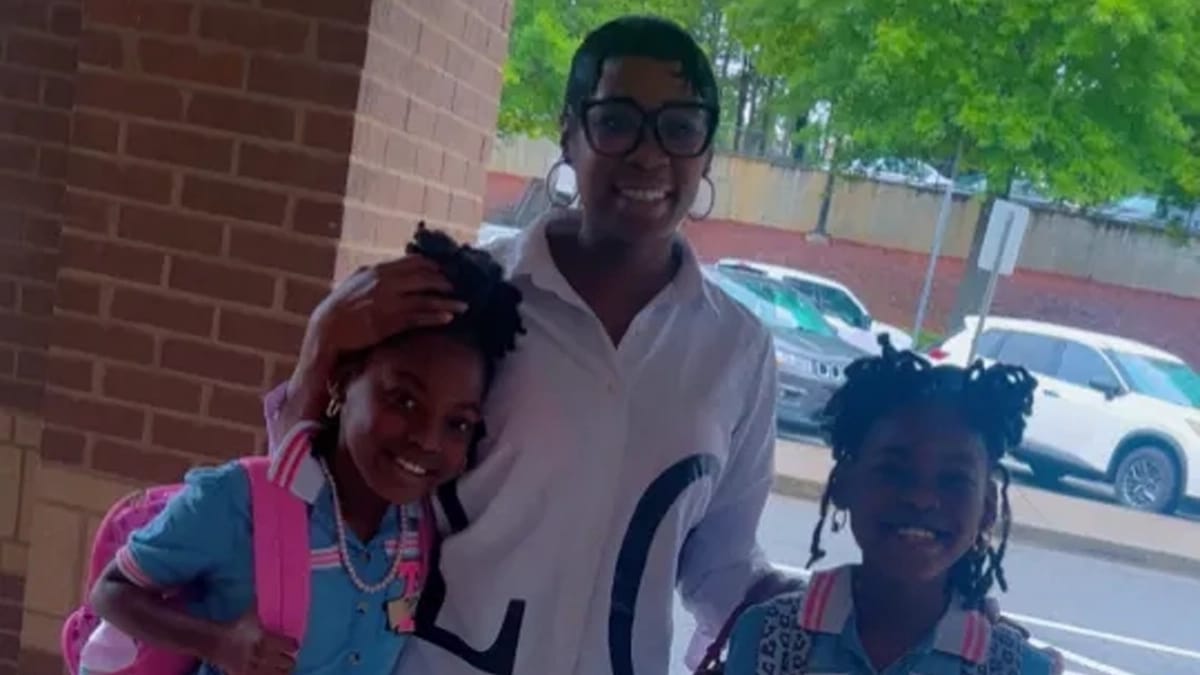 Femme Travail Fictif Enfants