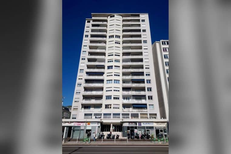 Façade d’un immeuble à Toulon, dans le Var.