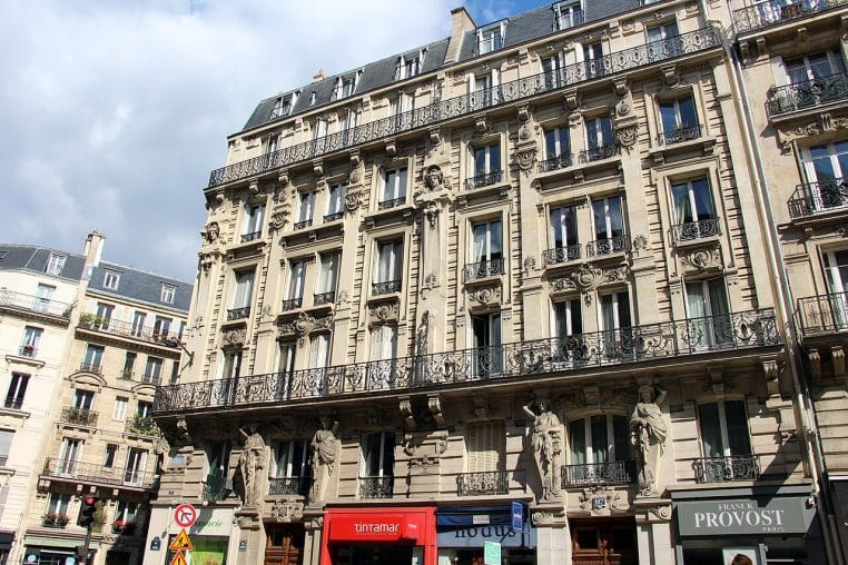 Nouvel avantage fiscal à l’étude : l’exécutif veut encourager les propriétaires à remettre des logements en location dans les zones tendues.