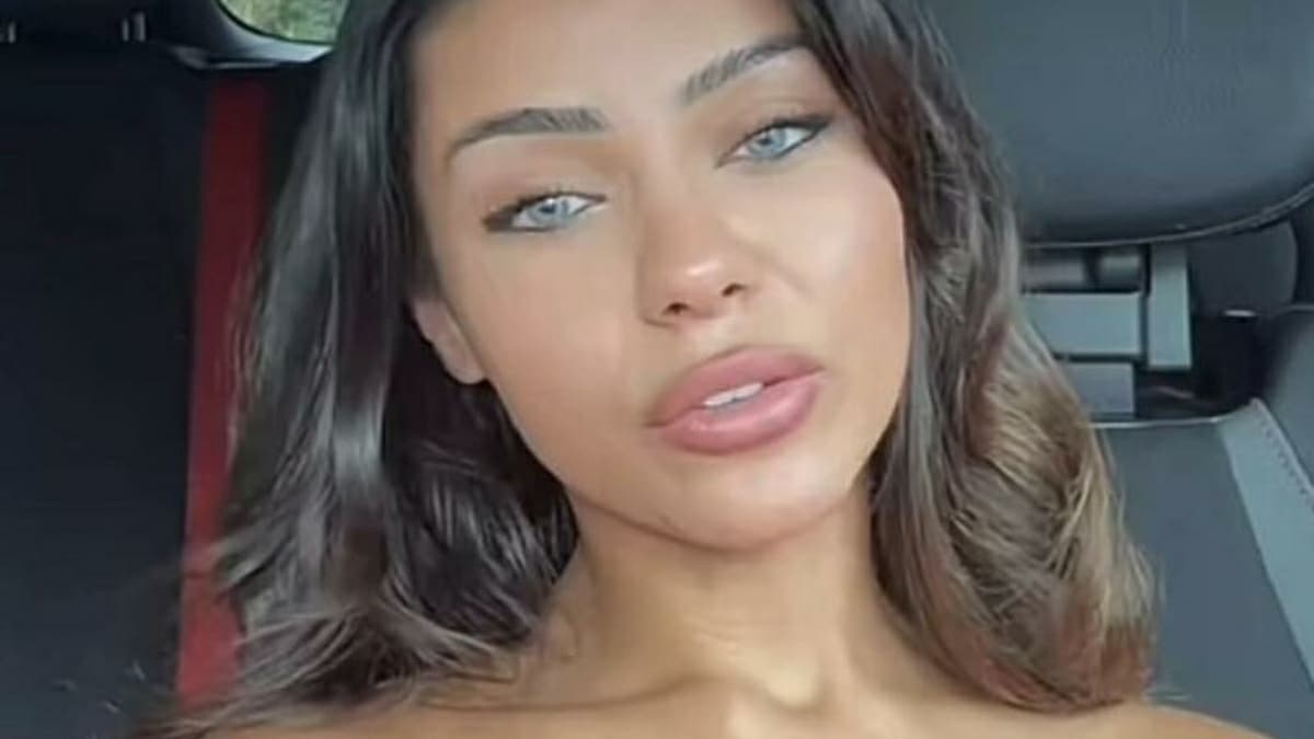 Mannequin Dina Khalil