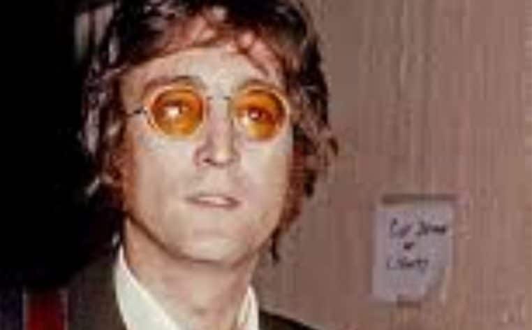Mark David Chapman John Lennon