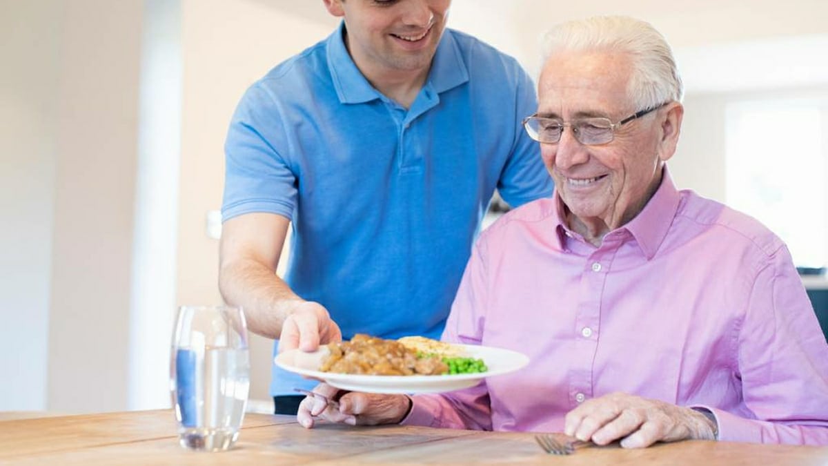 Senior Petit Dejeuner