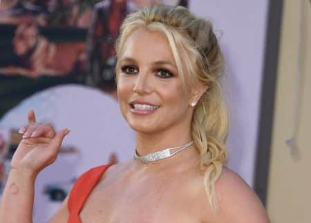 britney spears son ex balance severment sur elle - copie