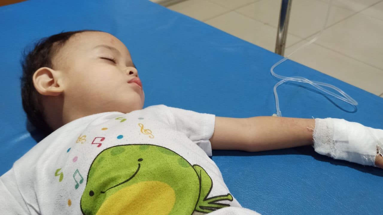 enfant erreur medicale @canva