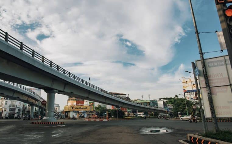 feu tricolore blanc actualité