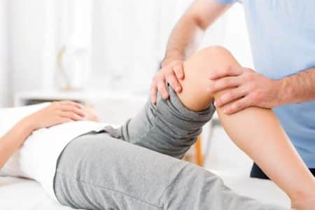 il recoit trop de patient on lui repproche de trop travaillerr - copie