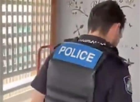 Insulte police