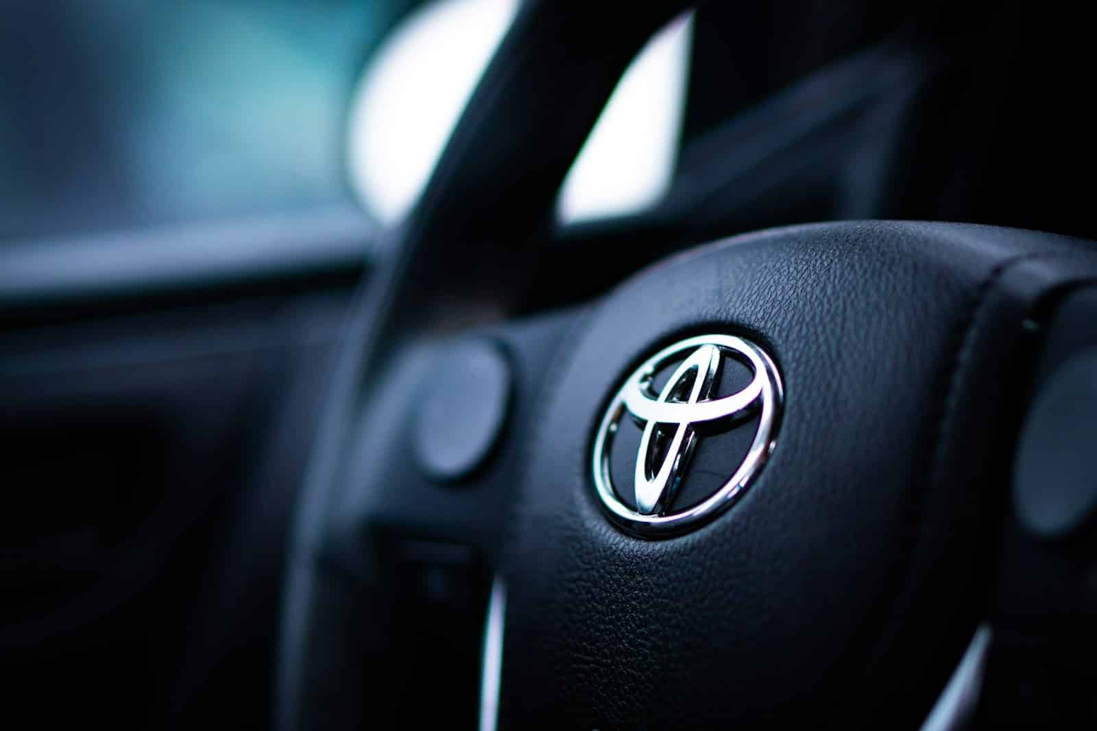 black toyota car steering wheel
