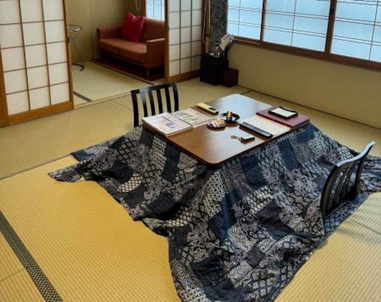 kotatsu