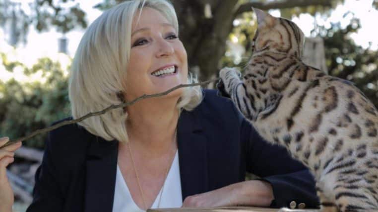 marine le pen chat @instagram