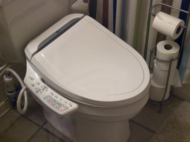 Bidet japonais