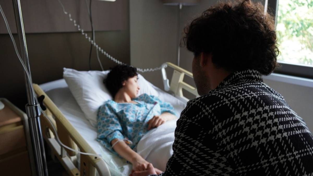 Femme Coucher Ex Morte