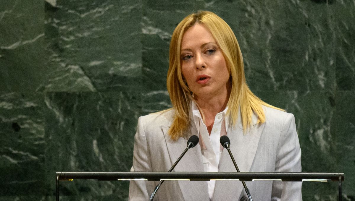 Femme Viol Giorgia Meloni