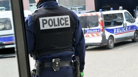 Homme Mort Seul Police