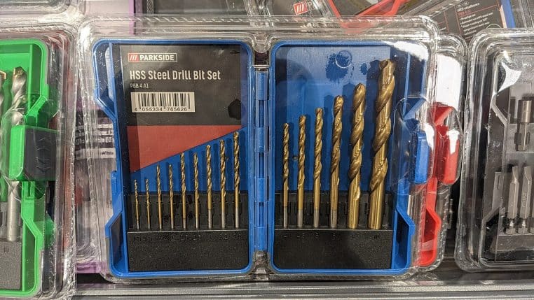 Coffret de forets HSS Parkside en rayon chez Lidl, vue rapprochée horizontale avec plusieurs tailles bien alignées.