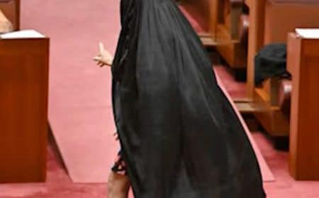 Parlement sénatrice burqa Australie