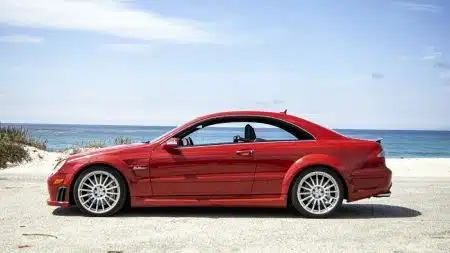 Voiture Mercedes Plage
