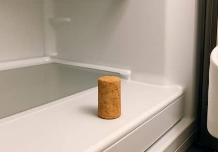 Bouchon de liège au réfrigerateur