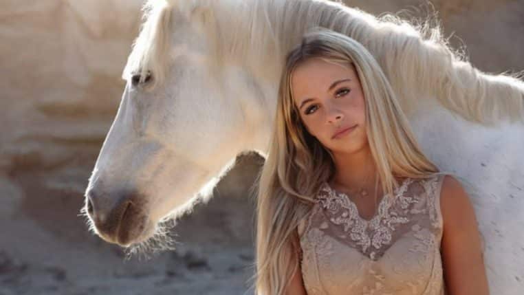 giulia sarkozy @son instagram