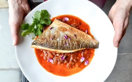 Poisson dans plat