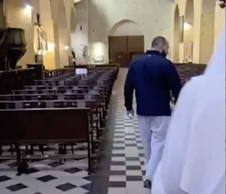 Homme église