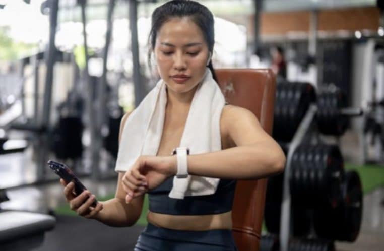 lidl montre connecte 80 euros - copie