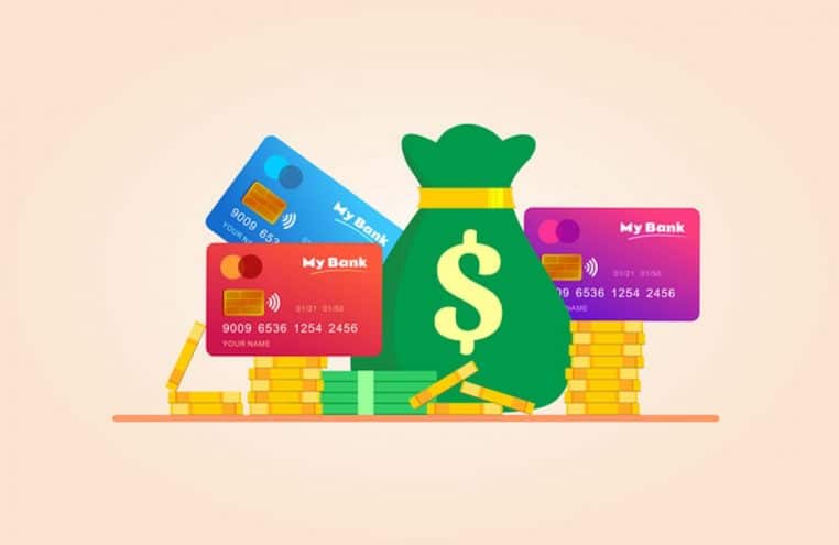 Sac d’argent stylisé entouré de cartes bancaires colorées et de pièces empilées, suggérant l’accumulation de petites dépenses électroniques.