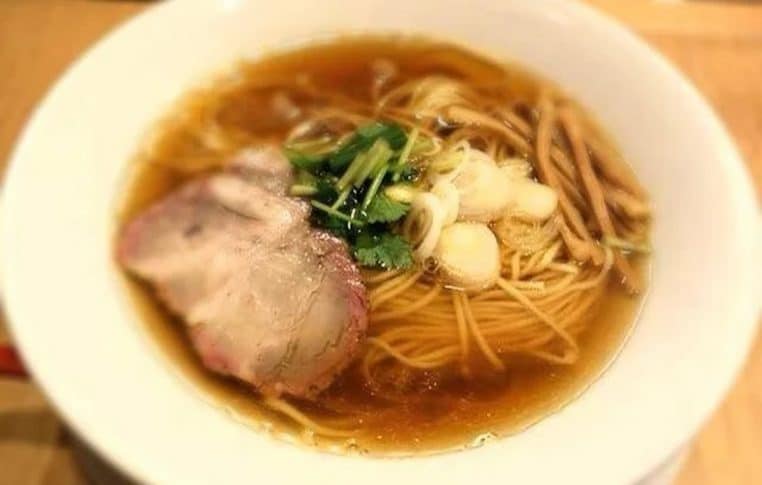 nouilles instantannées cru adolescent meurt - copie